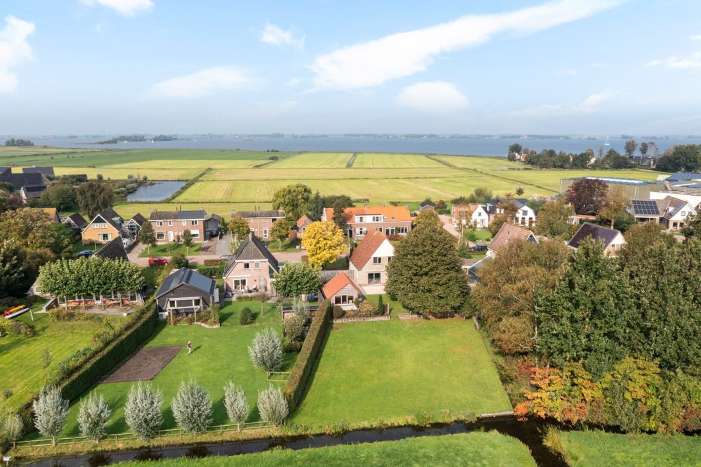 Elahuizen, Buorren 26